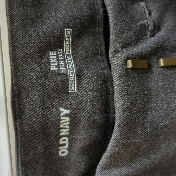 Old Navy Size 4 Pixie High Rise Gray Pants - Picture 2 of 5